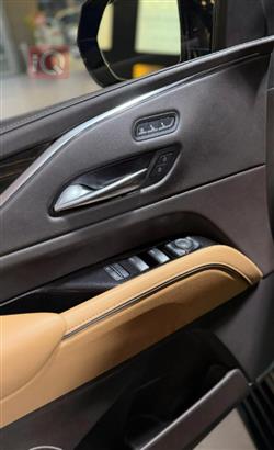 كاديلاك اسكاليد